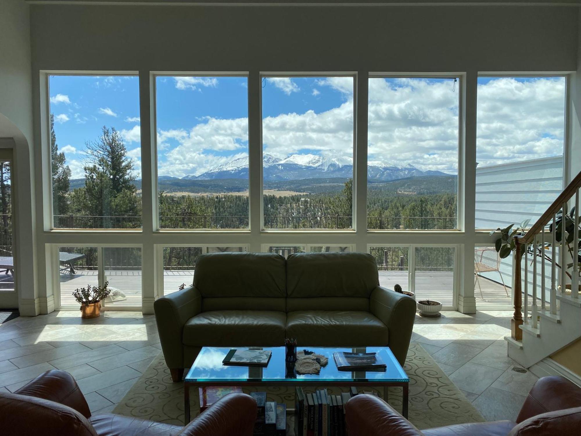 Pikes Peak Paradise Bed And Breakfast Woodland Park Exterior photo